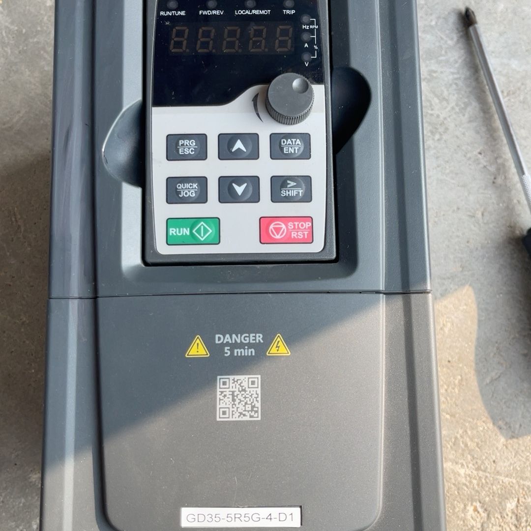 英威腾变频器 GD35-5R5G-4-D1 5.5KW 38