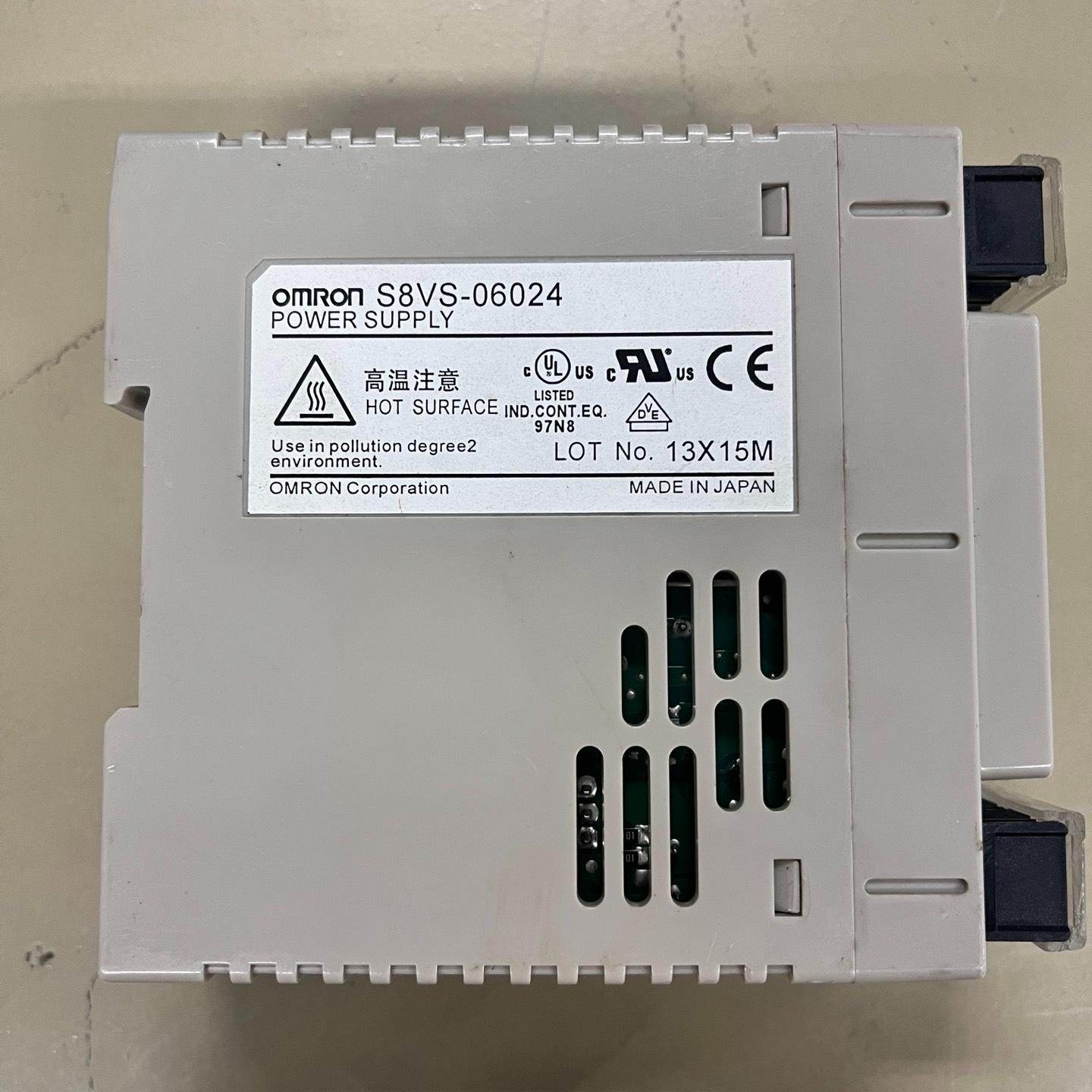 S8VS-06024拆机 实物拍照。