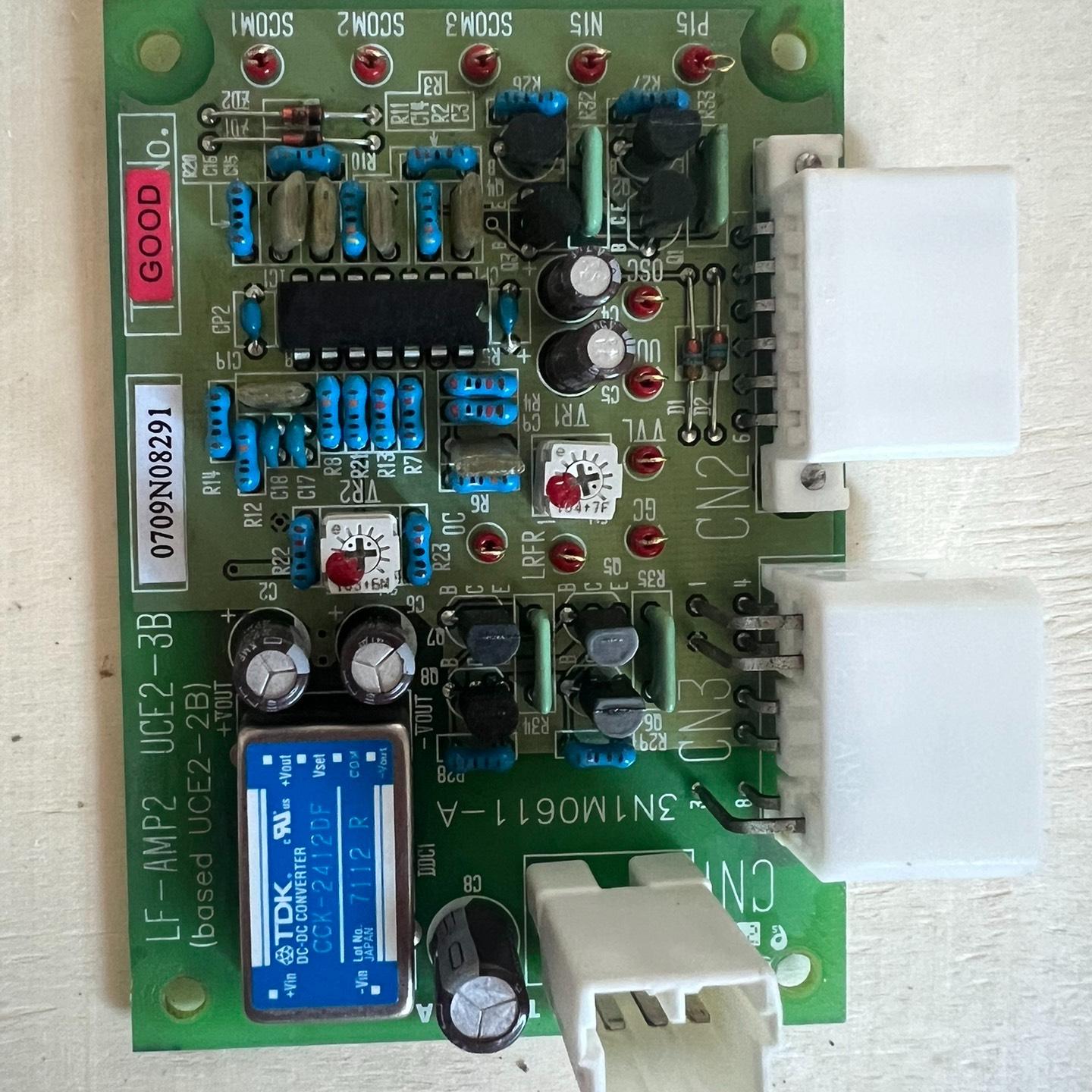 电梯配件/3N1M0611-A/CV330电梯控制板LF