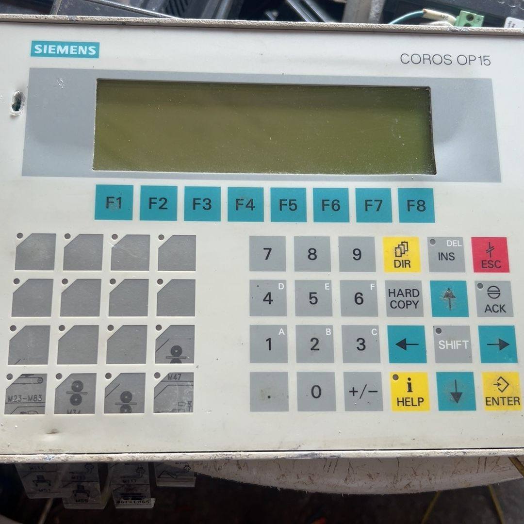 6AV3515-1MA20-1AA0 上电闪了一下就没