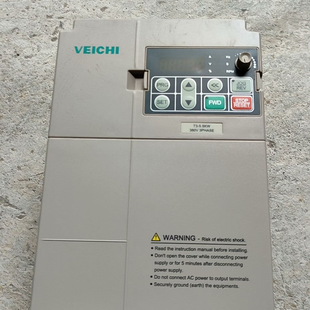 伟创变频器 AC200-T3-5R5G  功能包好 实物拍摄