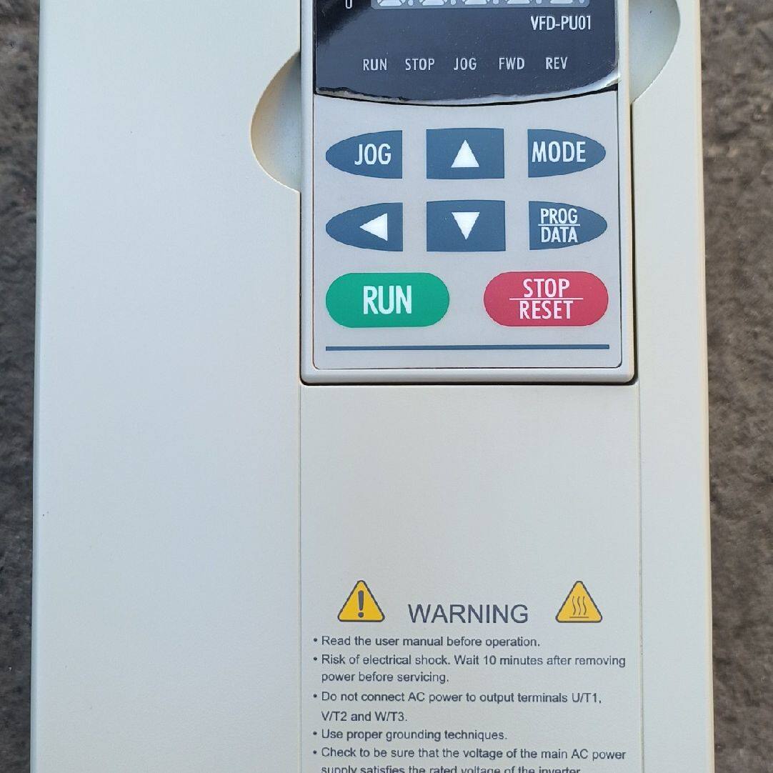 台达VFD-B  VFD022B21A变频器2.2kw  2