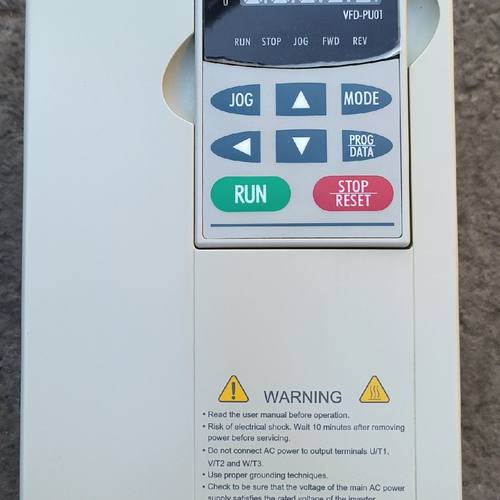 台达VFD-B  VFD022B21A变频器2.2kw  2