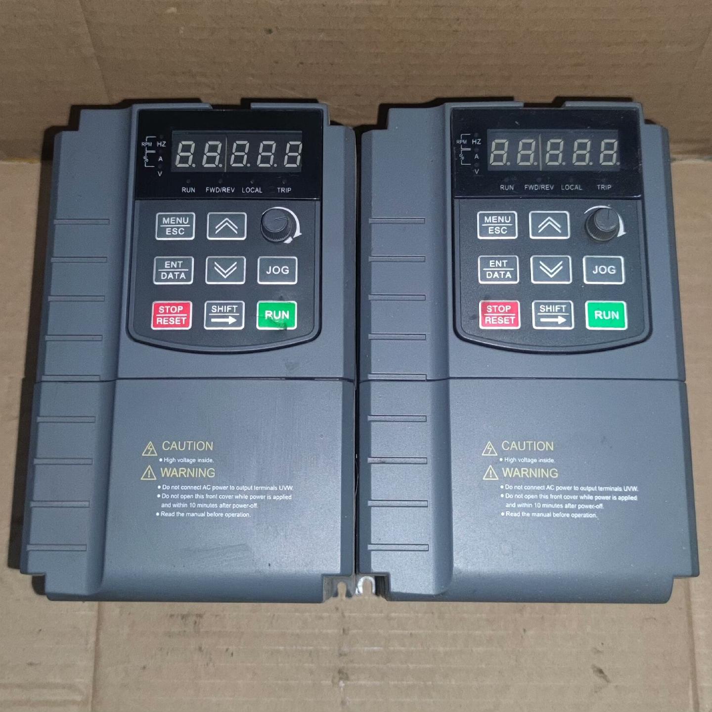 铮飞FA1000A  变频器  380V  1.5/2.2k