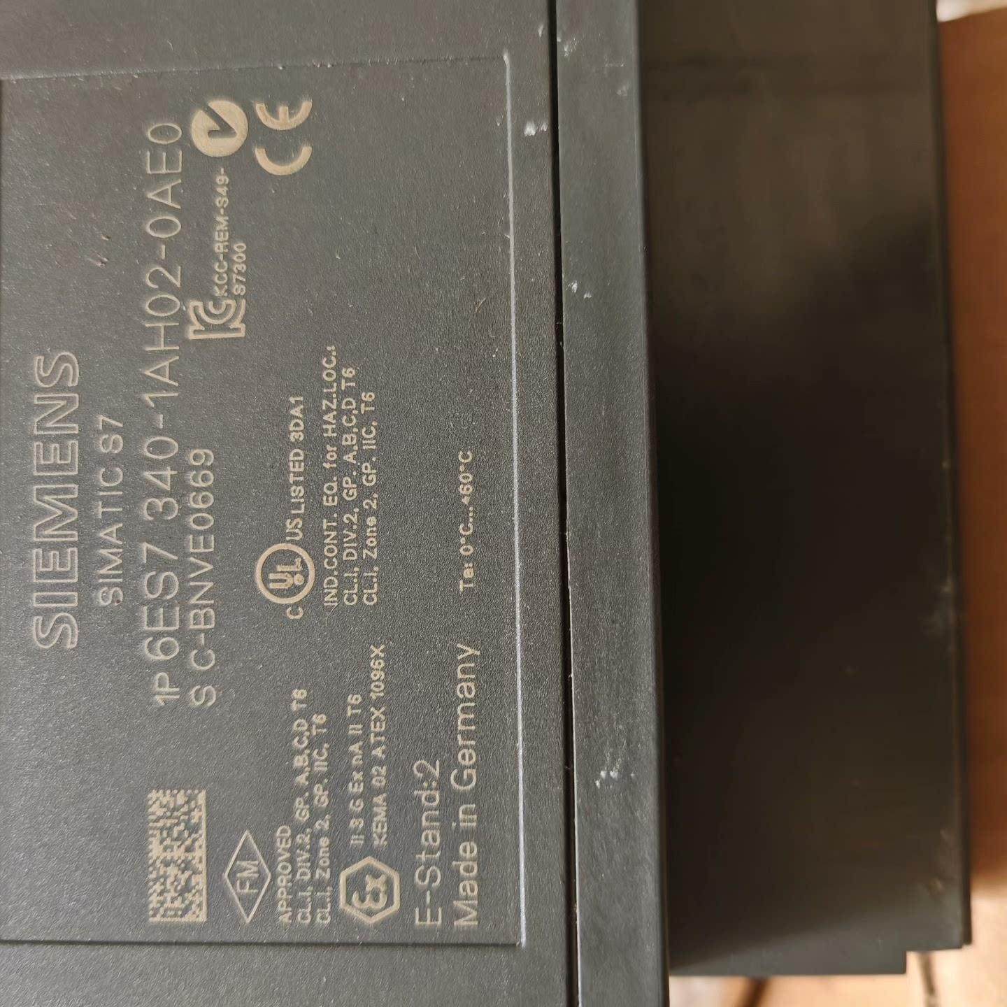 S7 型号IP6ES7 340-1AH