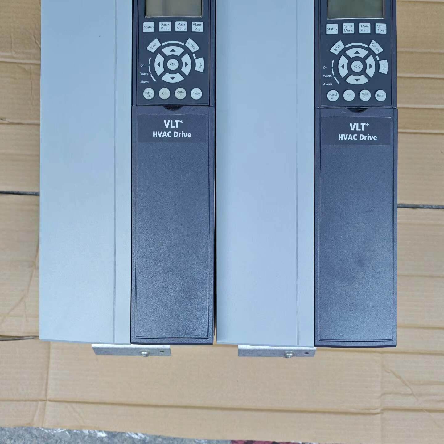 拆机丹佛斯变频器VLT FC-102P11KT4E20H2X