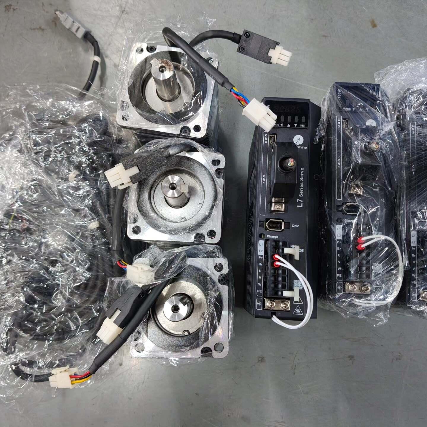 雷赛750W伺服电机 驱动L7-750电机 型号ACM800