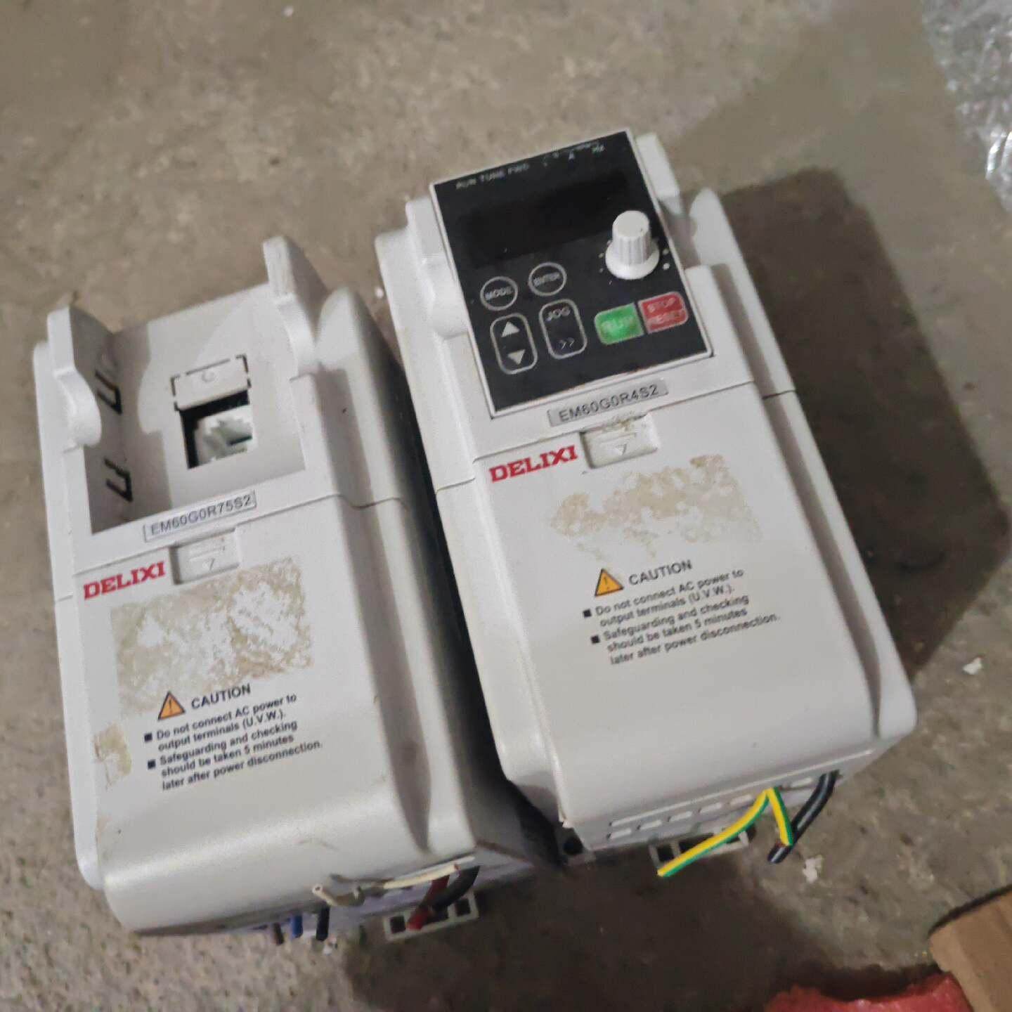 CD1-EM60G0R4S2变频器 成色如图 功能包好