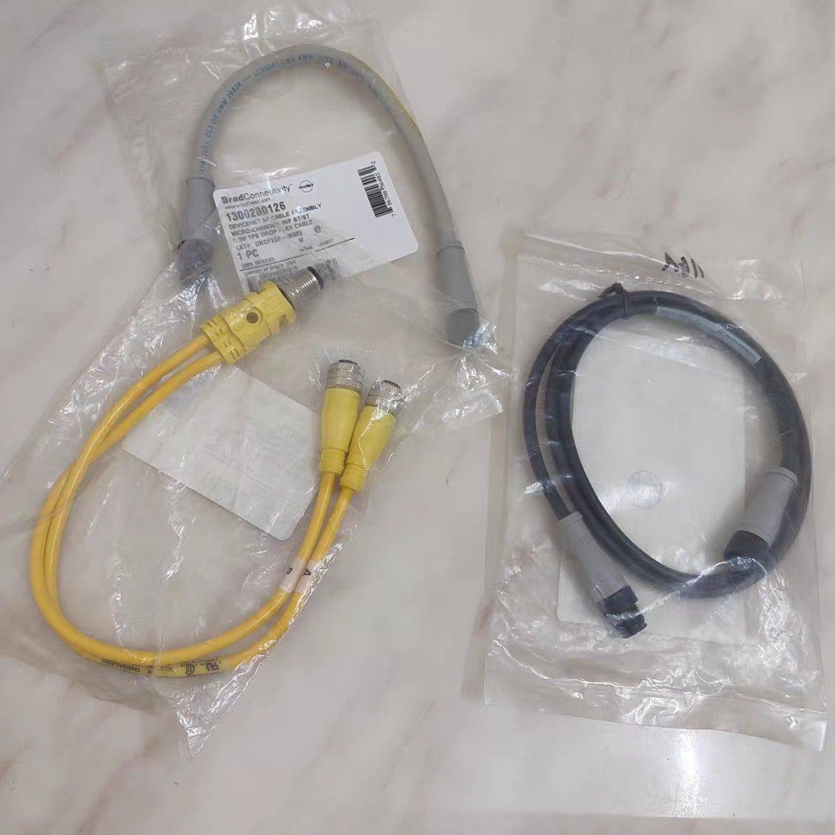 线缆884A30A09M003 DNDF22A-M003 8