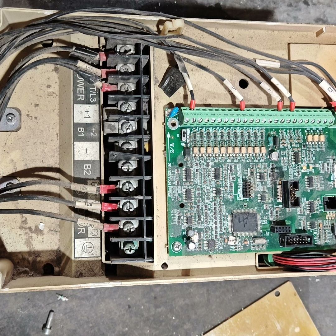 VFD055B43A 主板  功能包好