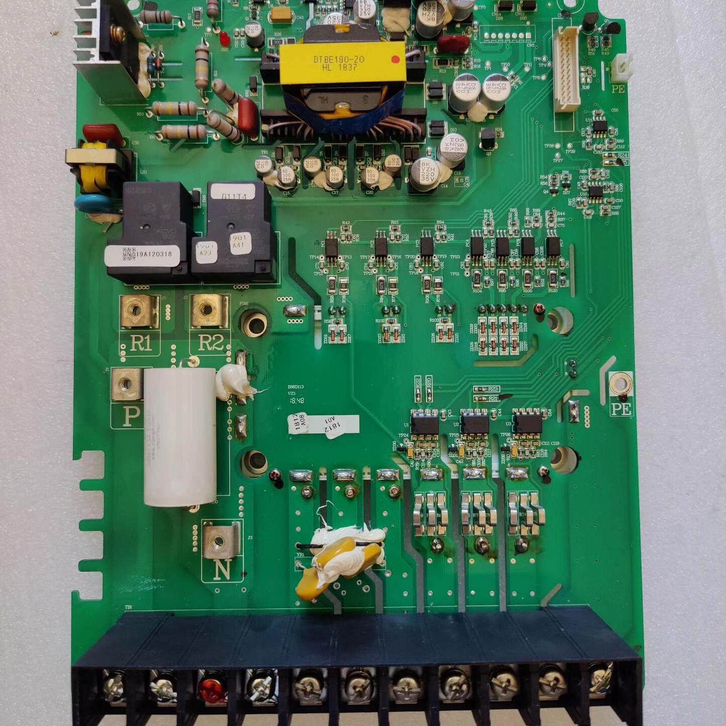 CDI-E102G011T4 / P015T4BL E