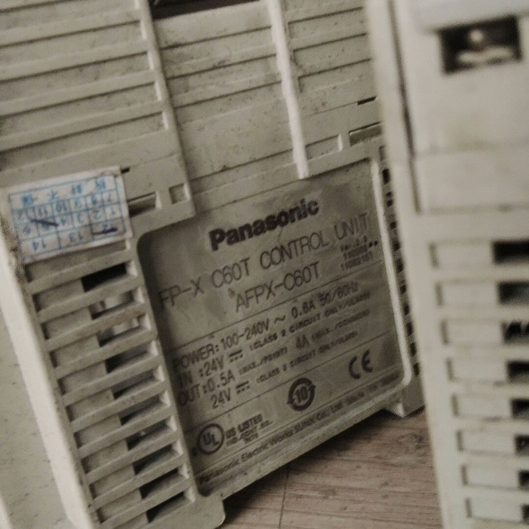 拆机PLC 主机AFPX- C60T 20