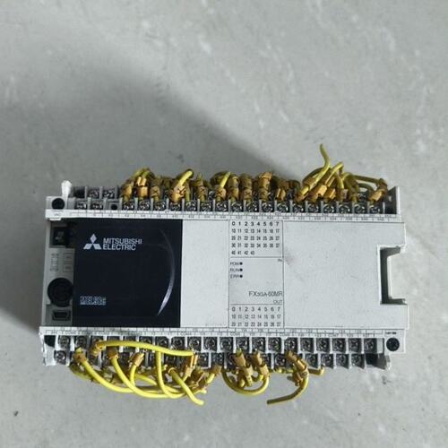 PLC FX3GA-60MR-CM 拆机件 成色还可以