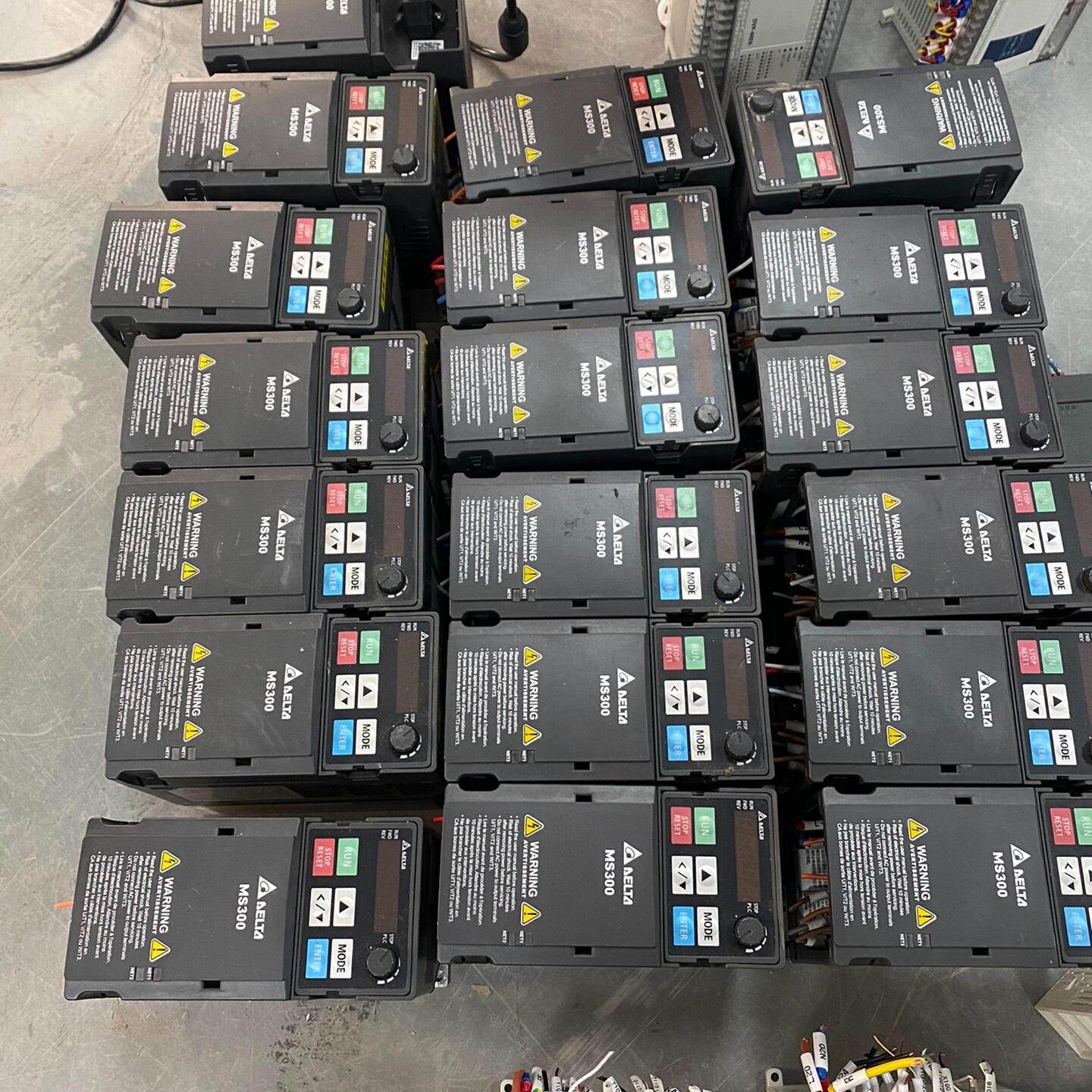 台达变频器VFD4A8MS21ANSAA