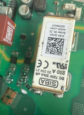 出SIBA熔断器 型号20294 21 250A DC 72