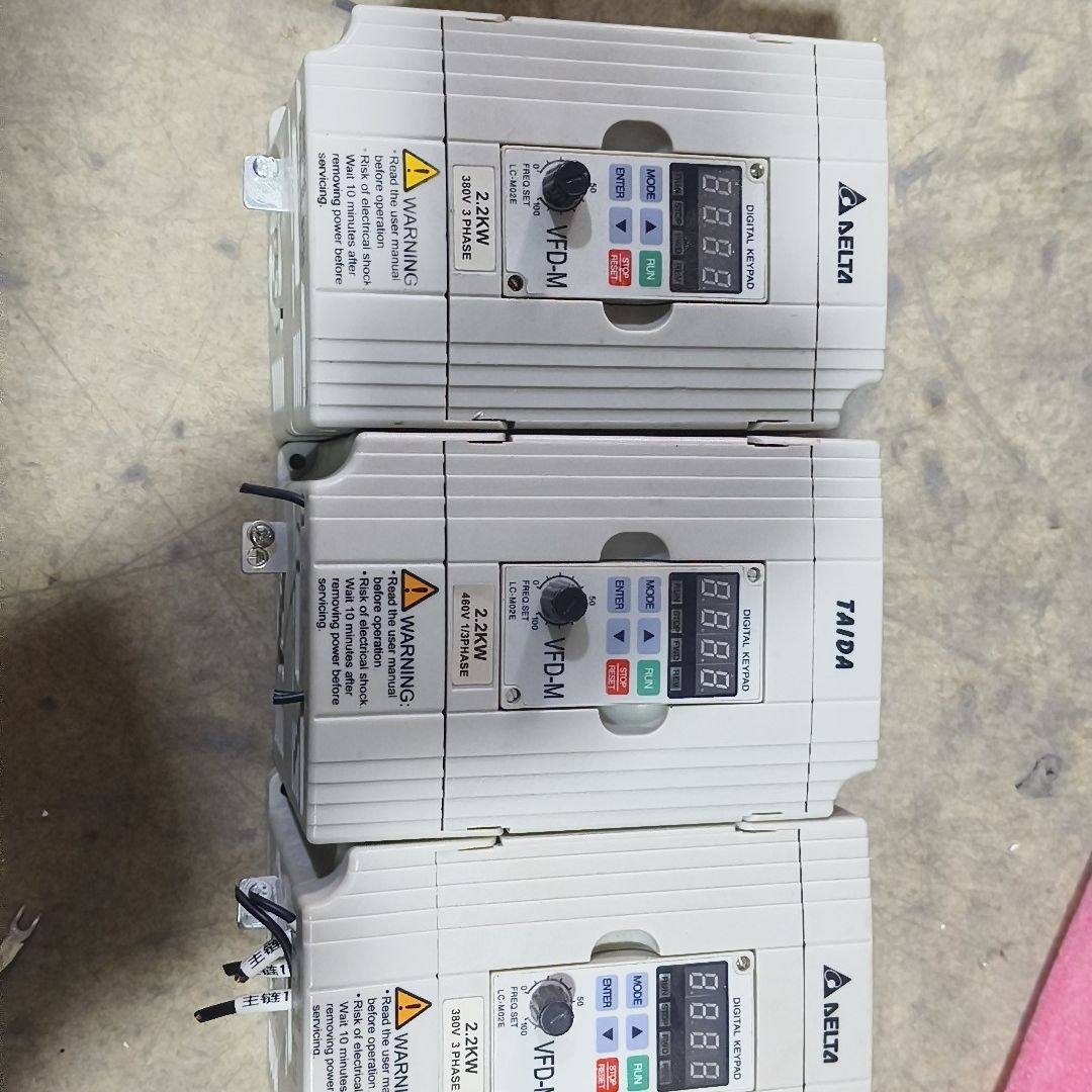 VFD022M43B台达变频器 拆机实物图 功能测试正常。成