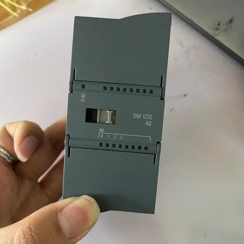 6es7 232-4hd32-0xb01200pl