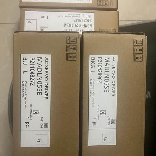 MADLN05SE驱动+电机MSMF012L1U2M