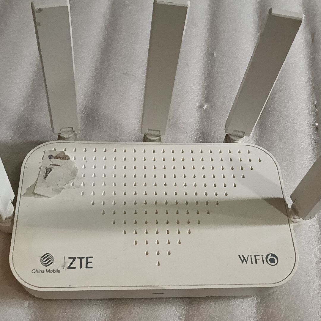 WiFi6双频路由器 型号E2633    包好