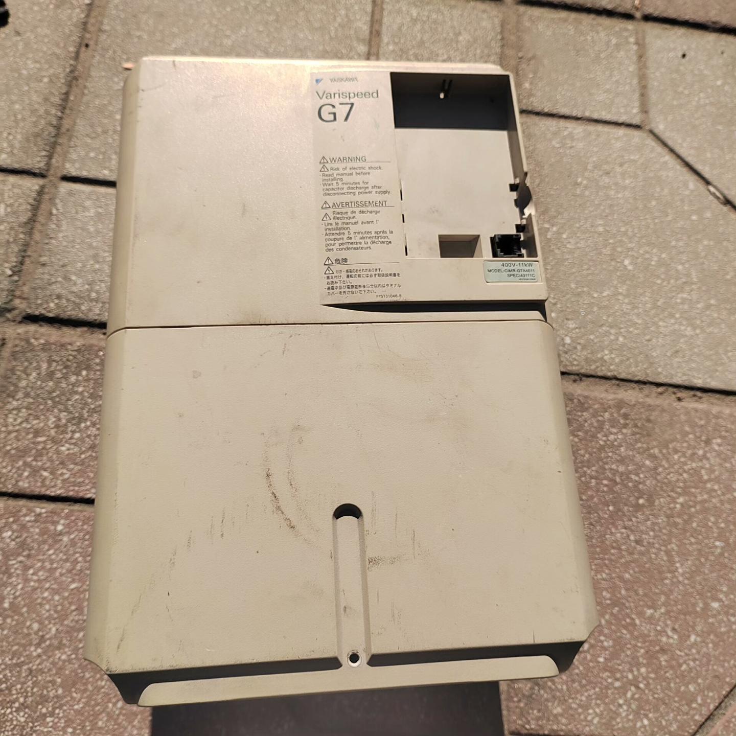 安川变频器G7 CIMR-G7A4011拆机功能正常 实