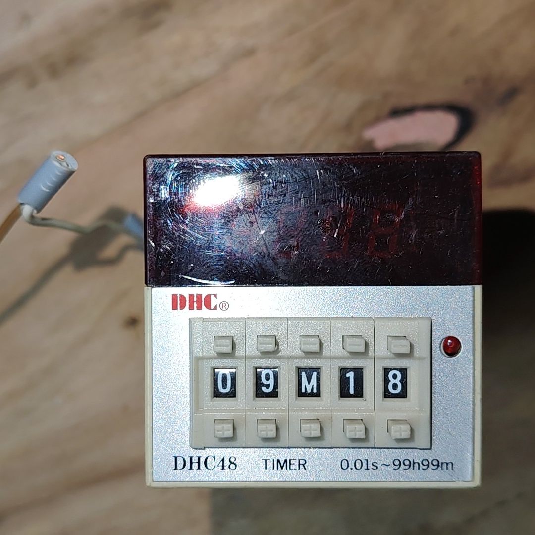 DHC48数显时间继电器 支持0.01s~99h99m定时