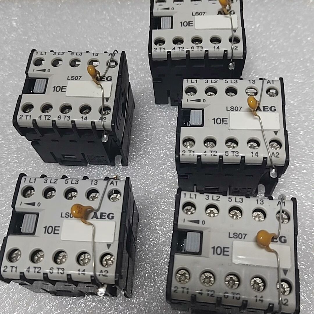 AEG（货）电梯继电器LS07 4常开的 DC24V（带