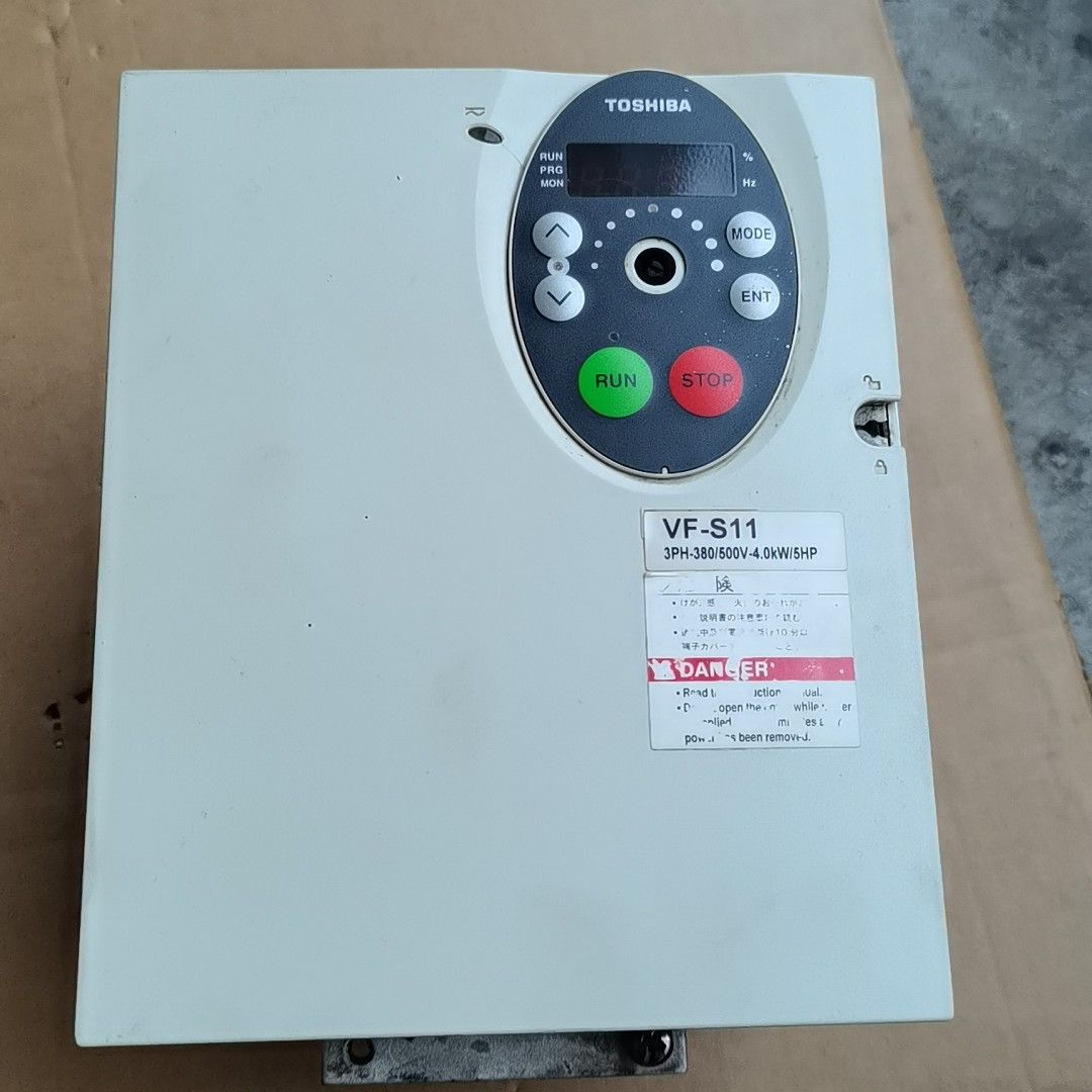 变频器：VFS11-4037PL-WN  4KW 剪线拆