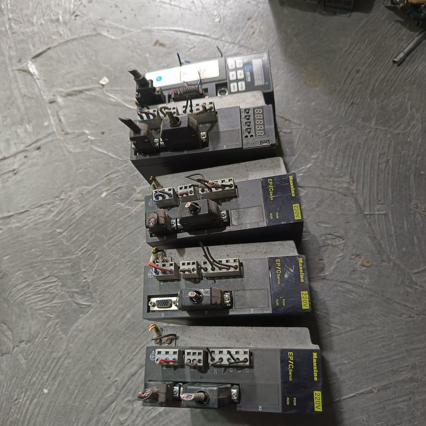 迈信伺服驱动器  TL10F   拆机两台TL15F包好