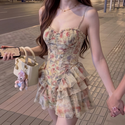 复古油画风碎花抹胸裙鱼骨连衣裙