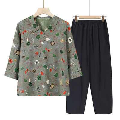 中老年人妈妈大码宽松衬衫领T恤