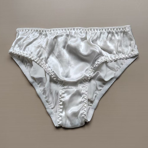 女士真丝三角内裤100%桑蚕丝