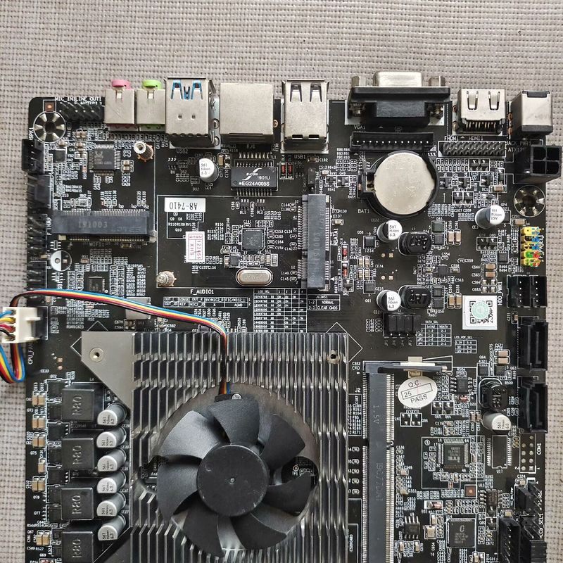 议价amd a8 7410＋4G内存，主板四核四线程主频2.2G