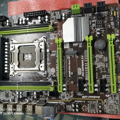 议价X79主板 支持2011 V1 V2全系列CPU 少了个内存