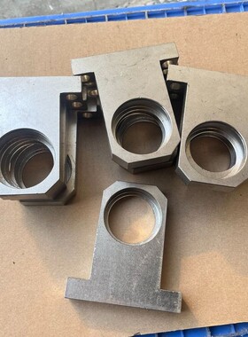 议价轴承座，55外径，104x113x19厚，有10个，30一个