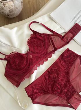 法式性感蕾丝内衣女大胸显小聚拢软钢圈薄款本命年红色文胸罩套装