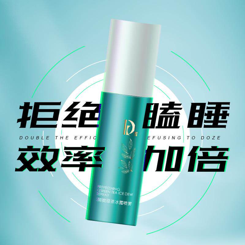 开车犯困提神醒脑长途驾驶司机不