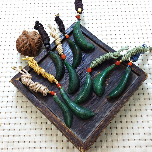 南阳天蓝料男款简约玉石挂件