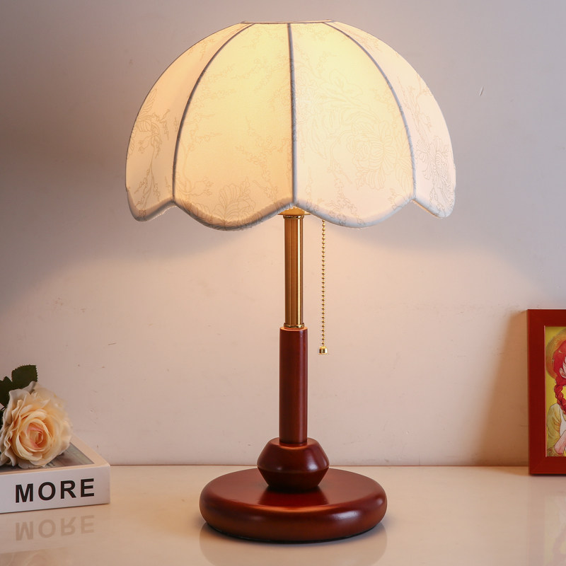 复古实木台灯古典布艺灯罩LED护眼书房卧室床头装饰台灯花瓣中古