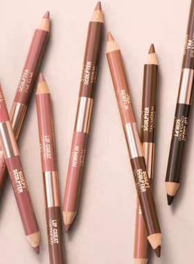 预*定 Charlotte Tilbury ct双色双头Sculpt/Fill唇线笔