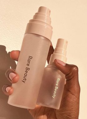 预*定 美国Rare Beauty Selena赛琳娜四合一定妆喷雾保湿 35/85ml