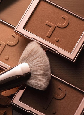 预*定 Patrick Ta新品双色古铜修容盘 修容刷Bronzer 10.5g