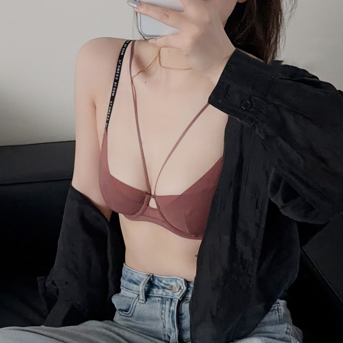 梧桐花开超薄无痕美胸带水晶杯图片