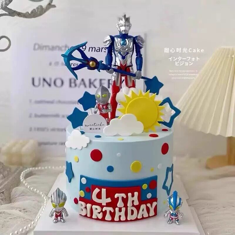 网红银河超人战士拿武器英雄蛋糕装饰摆件云朵儿童男孩生日插件