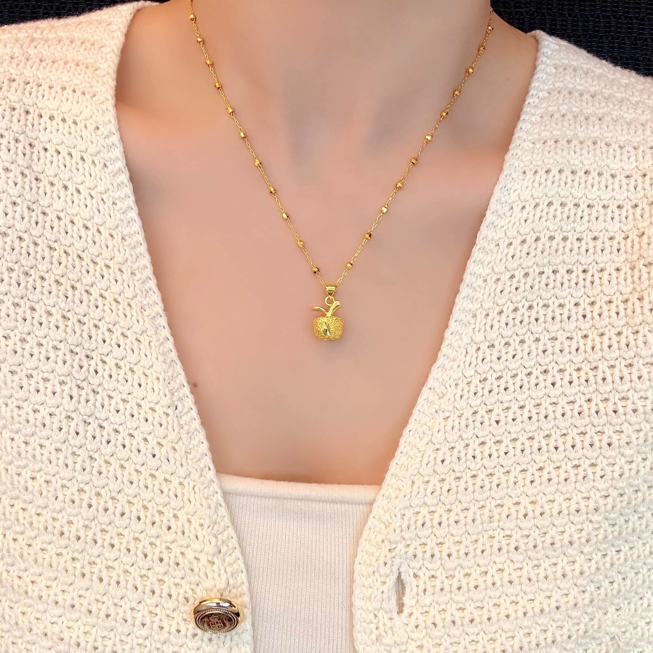 蹦迪珠苹果项链