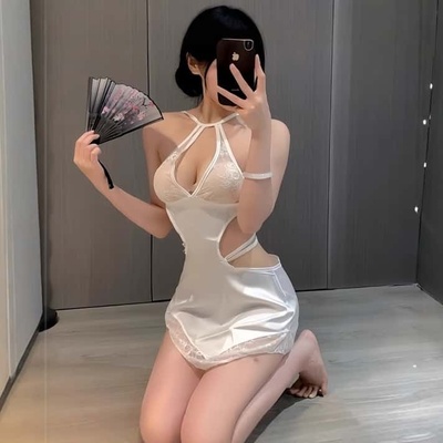 一解就开的裙子趣味睡衣袍战床上