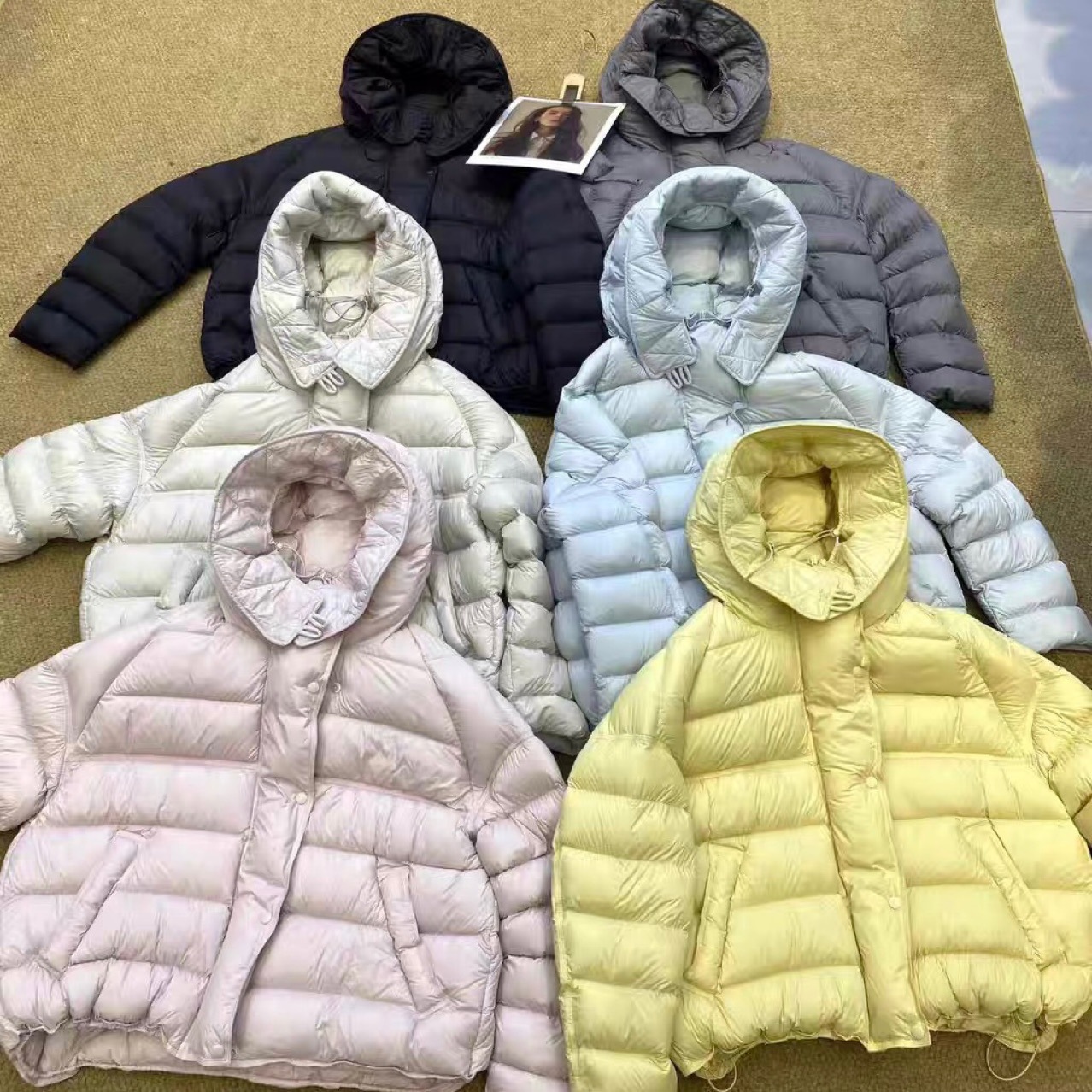 2025小豌豆90白鸭绒花苞连帽排骨羽绒服女短款冬季新款韩版小个子