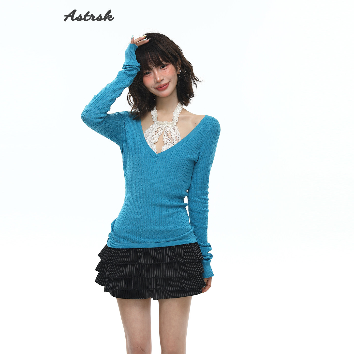 ASTRSK韩系氛围感纯色V领麻花长袖女秋季性感修身显瘦针织衫上衣