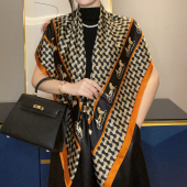 大气围巾新款 时尚 春秋高档百搭披肩大方巾薄款 2024高级感丝巾女款