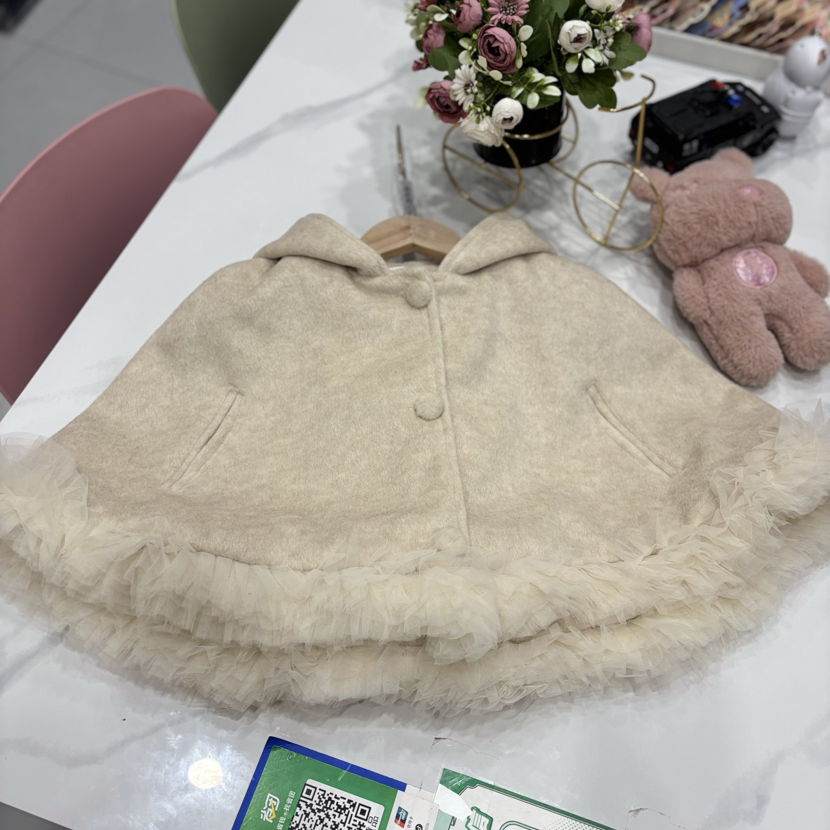 7家女童斗篷春款2025新款儿童毛呢蕾丝魔女帽宝宝防风外套不加绒