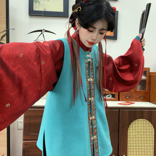 立领对襟琵琶袖毛呢比甲改良汉服